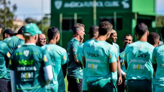 América segue preparação visando partida de terça-feira