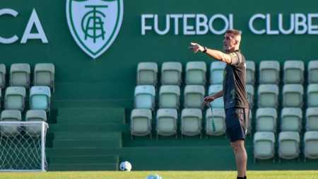 América tem necessidades definidas e pode ir atrás de reforços fora do Brasil
