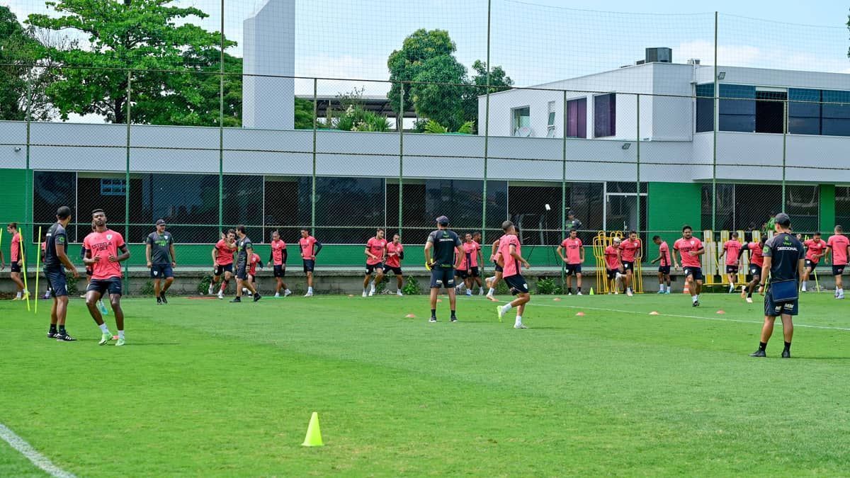 América tem novidades nos relacionados para enfrentar o Botafogo