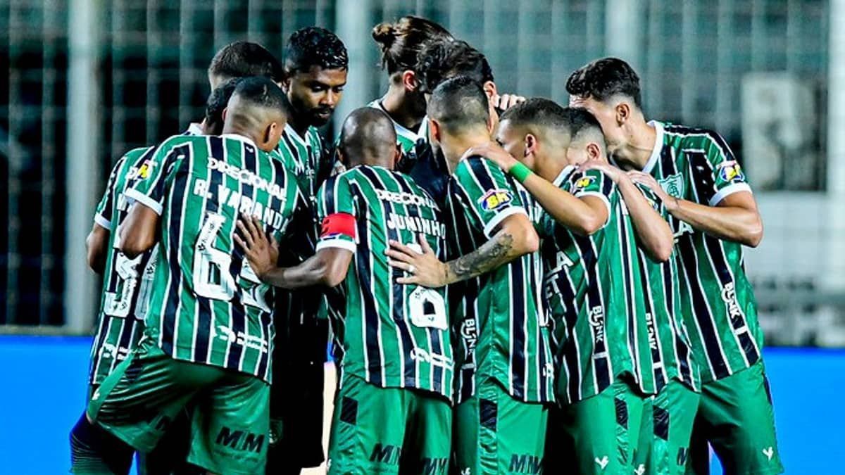 América tenta deixar condição de pior visitante do Brasileirão