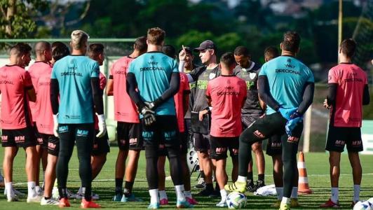 América voltou aos treinos nesta quarta (15) após dois dias de folga