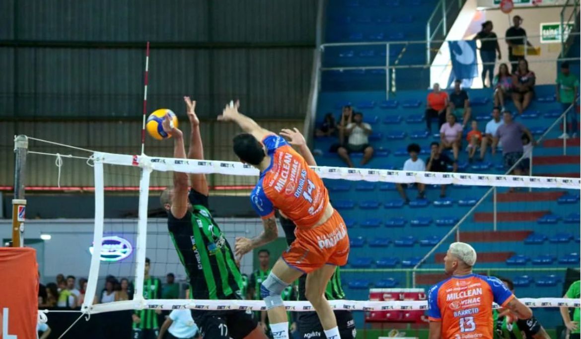 Vôlei: São José vence América fora de casa e se mantém na liderança da Superliga