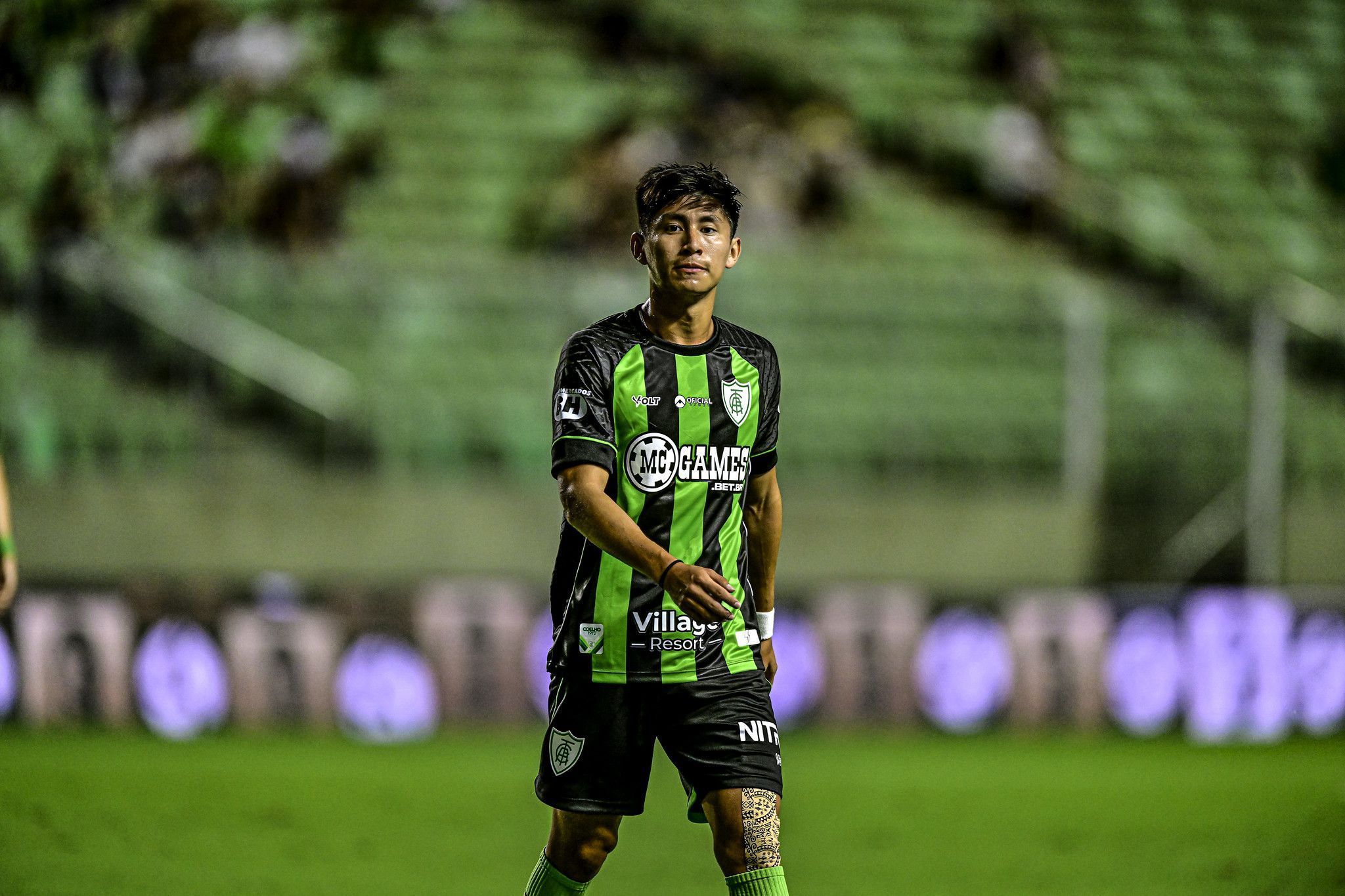 América vai pedir efeito suspensivo em ‘caso Miguelito’ e quer meia diante do Atlético-GO