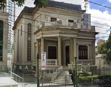 fachada da academia mineira de letras