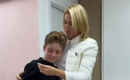 Ana Hickmann reencontra filho após tempo afastada: ‘Já cresceu’