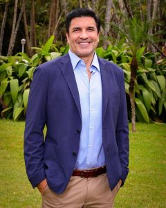 Ana Hickmann e Edu Guedes oficializaram noivado com a presença de amigos e familiares
