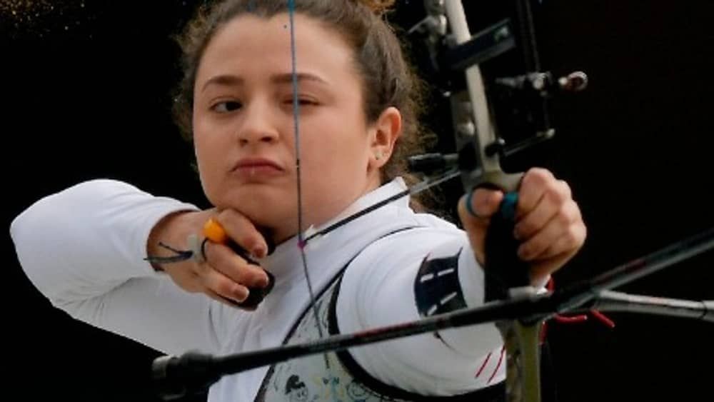Ana Machado é prata e leva 1ª medalha individual do tiro com arco brasileiro em um Pan