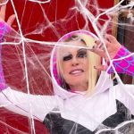 Vídeo: Ana Maria veste fantasia inspirada em 'Homem-Aranha no Aranhaverso' no programa 'Mais Você' 