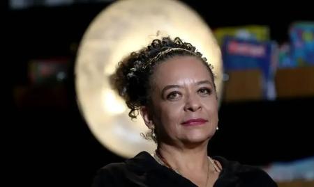 Gonçalves é a primeira escritora negra a ser eleita imortal da ABL