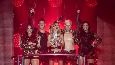 Anahí, Christian Chávez, Christopher von Uckermann, Dulce María e Maite Perroni na 'Soy Rebelde Tour'