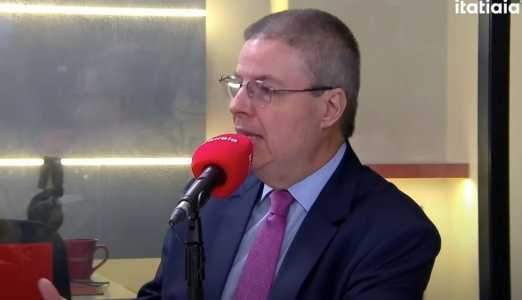 O ministro Teori Zavascki, do Supremo Tribunal Federal, confirmou nesta quinta-feira o arquivamento do inquérito que investigava o senador Antonio Anastasia (PSDB-MG), na Operação Lava Jato, por entender que não há provas para demonstrar o envolvime
