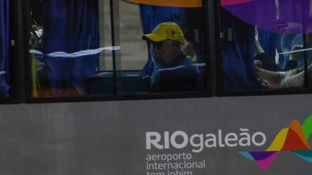 Carlo Ancelotti na chegada ao Rio de Janeiro para se apresentar como técnico da Seleção Brasileira