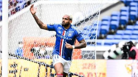 Anderson Lopes foi comparado a Hulk pelo jornal As