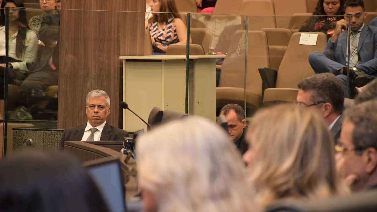 Promotor André de Pinho é condenado por omissão de cautela; condenação por feminicídio ainda está sendo votada