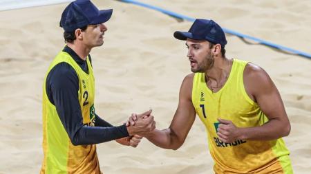 André e George disputam o ouro no vôlei de praia