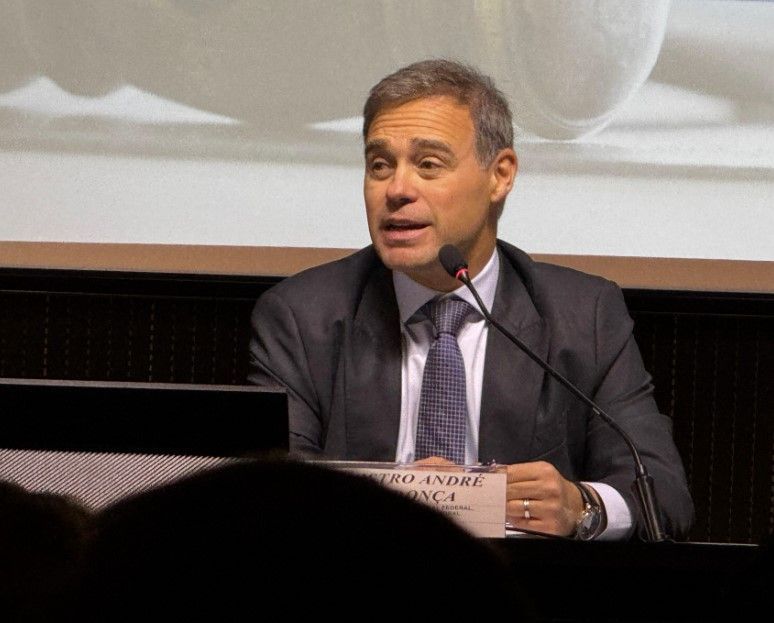 'Iniciativa privada não é inimiga do setor público', diz ministro do STF durante evento em BH