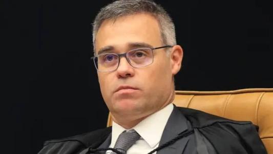 André Mendonça atendeu um pedido secundário da Defensoria Pública e autorizou que a mulher cumpra a pena em regime inicial aberto