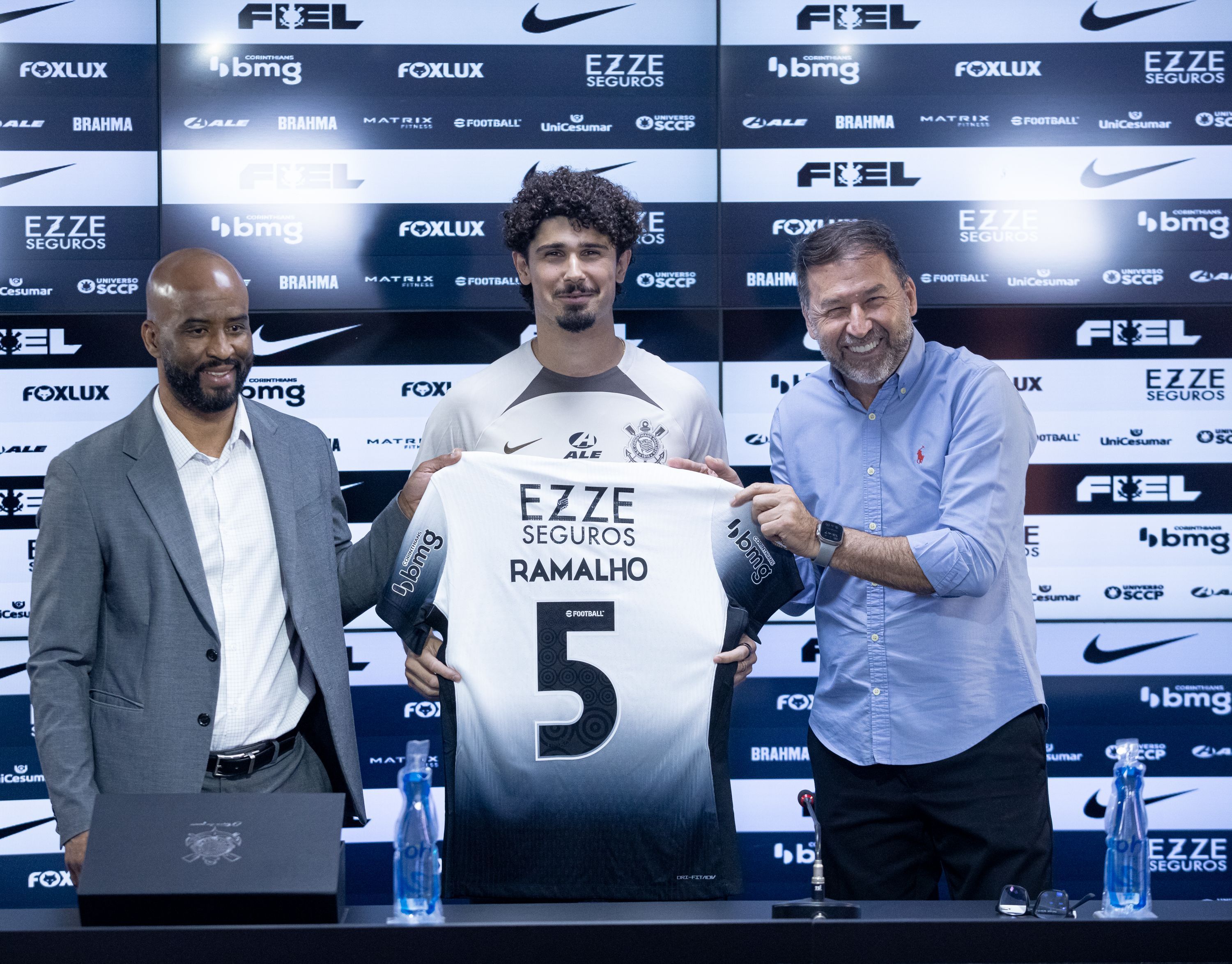 André Ramalho diz por que aceitou proposta do Corinthians e rejeitou Europa