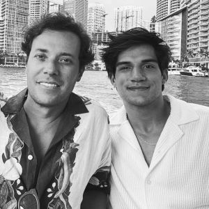 André Valadão e o sobrinho Felipe