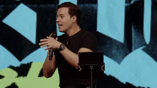 André Valadão já foi denunciado, em junho, por declaração transfóbica junto ao MP