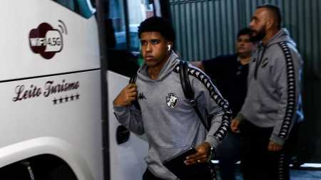 Andrey pode não jogar mais pelo Vasco