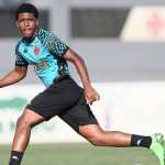 Andrey Santos não viaja e desfalca o Vasco contra o Internacional