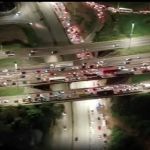 Rodovias que cortam MG têm trânsito lento na saída para o feriado de 1º de maio