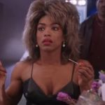 Tina Turner é homenageada por Angela Bassett, atriz que a interpretou em biografia