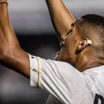 Santos atropela o Bahia e volta a vencer pelo Brasileirão