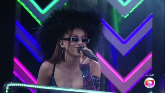 Anitta abriu festa mais longa da história