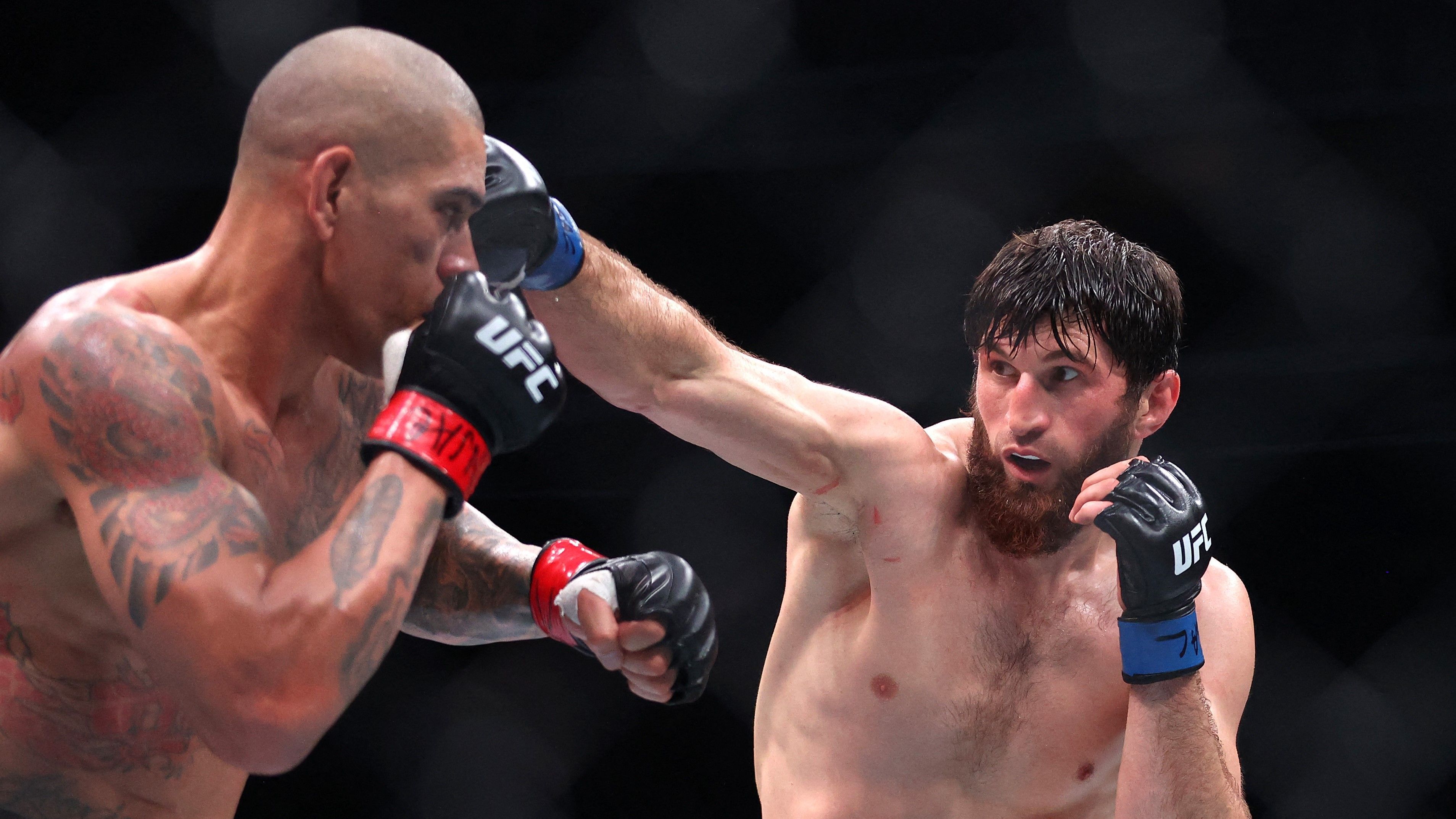 Ex-campeão do UFC acredita em vitória de Poatan na revanche com Ankalaev