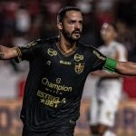 CRB vence o Novorizontino e deixa rival fora do G4 na Série B do Brasileirão