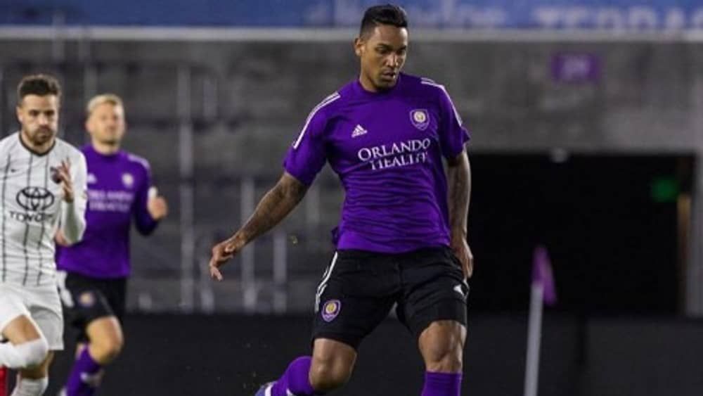 Fluminense aguarda Orlando City-EUA para fazer proposta por zagueiro