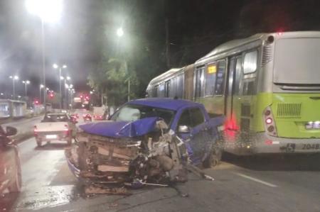 Acidente na avenida Antônio Carlos, em BH