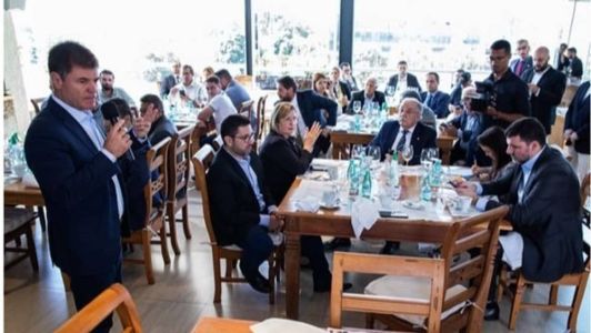 Antônio de Salvo presidente da Faemg/Senar, deputado Pedro Lupion presidente da FPA, e Ana Paula Junqueira, líder dos pecuaristas