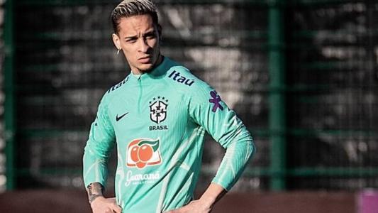 Antony, do Manchester United, é acusado de agressão