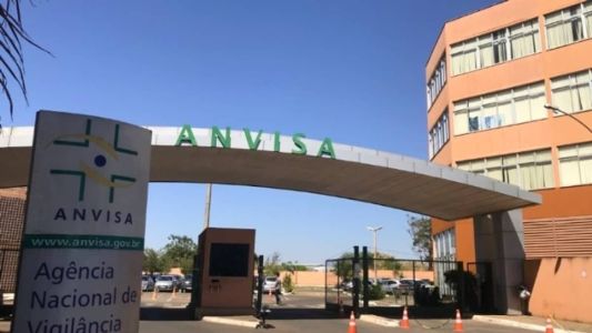 Anvisa já havia proibido sete marcas de pomadas para trançar cabelos em janeiro de 2023