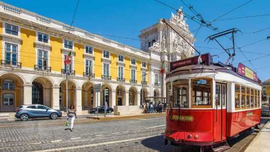 Ao chegar a Lisboa, passageira encontrou o hotel fechado