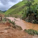 Cerca de 300 pessoas ficam ilhadas, em Sardoá, em Minas 