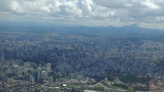 Ao todo, 363 cidades estão sob alerta laranja do Inmet que indica perigo para tempestade