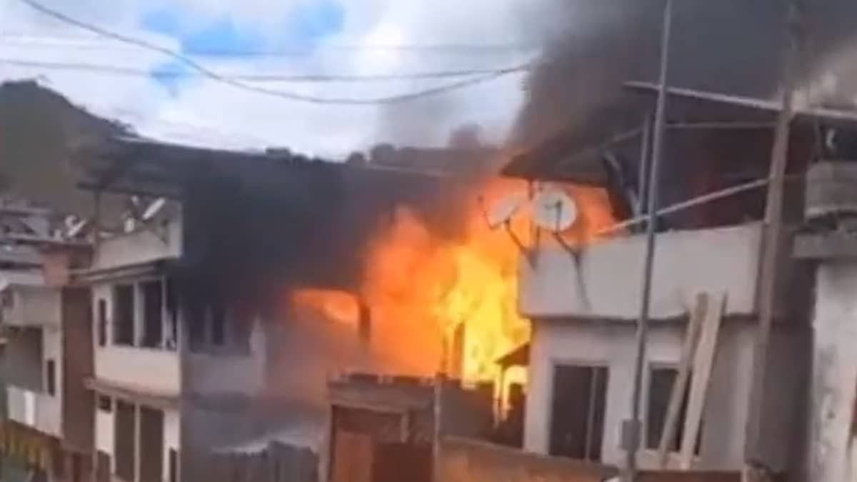 Vídeo: casa com quase 60 botijões armazenados de forma irregular pega fogo em Minas