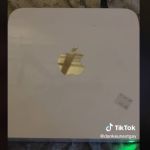 Homem compra roteador usado e acha arquivos íntimos