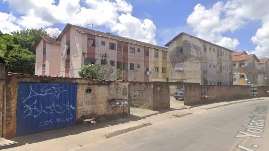 Apartamento incendiado fica no primeiro andar