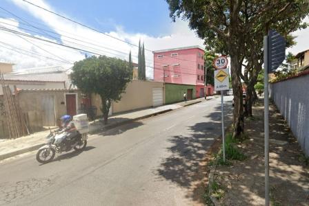 Apartamento pega fogo e vizinhos combatem chamas na região Norte de BH