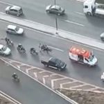Acidente entre carro e moto deixa um ferido e trava trânsito no Anel Rodoviário