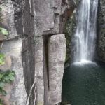 Cachoeira Véu da Noiva é reaberta para visitação, mas banho continua proibido; entenda