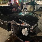 Motorista bêbado bate em dois carros, tenta fugir e atinge árvore em Belo Horizonte