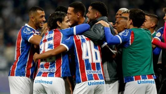 Apesar de goleada sobre o Corinthians, Bahia segue na zona de rebaixamento