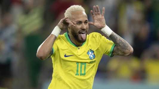 Apesar do desempenho abaixo do esperado no Catar, Neymar está entre os finalistas ao The Best