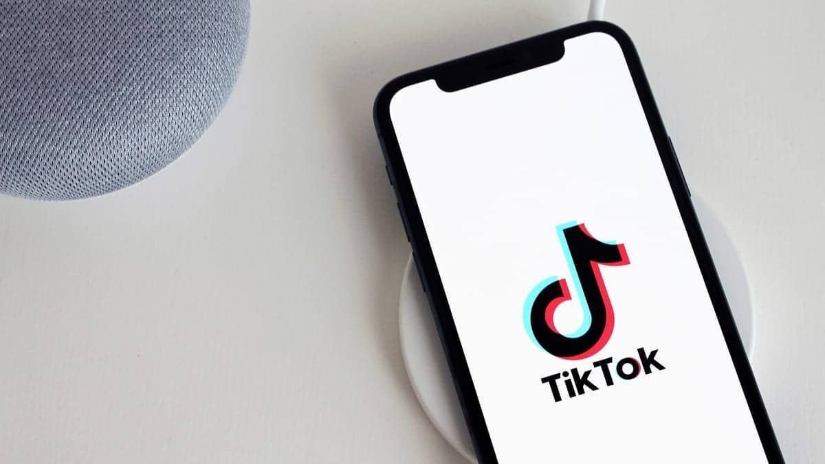 China denuncia supostos ataques dos EUA contra TikTok; entenda a situação
